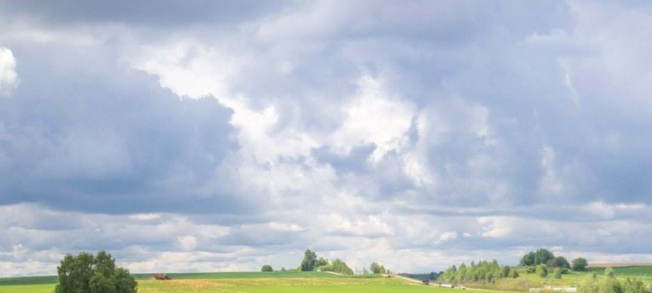 Landschaftsaufnahme vom Sonnen Radweg
